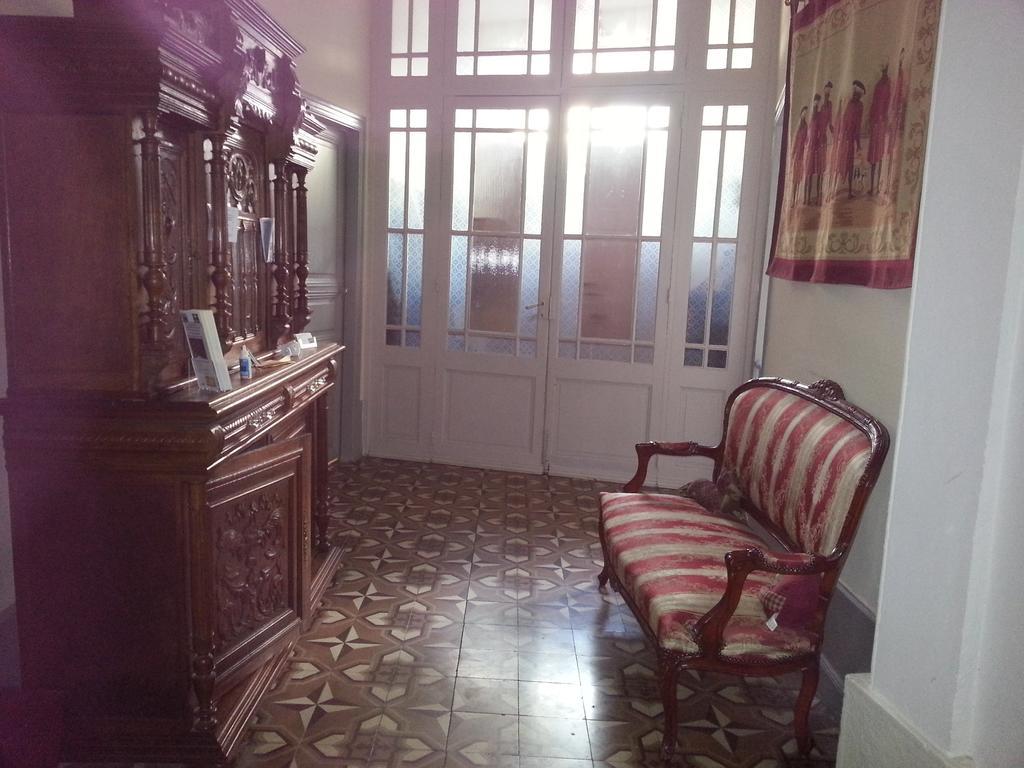 B&B Tour De Saint Anne Azille 외부 사진