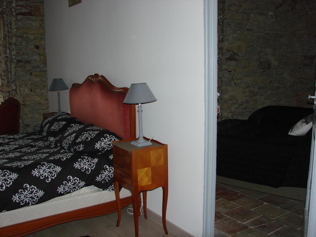 B&B Tour De Saint Anne Azille 객실 사진